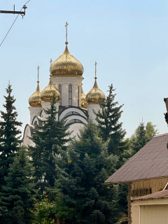 Храм святого праведного Иоанна Кронштадтского в городе Кировское