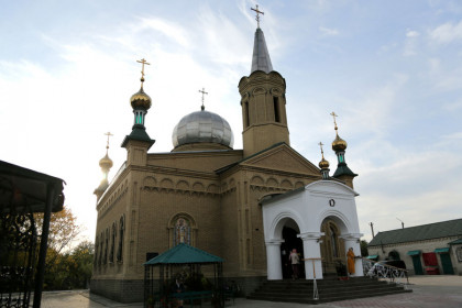 Александро-Невский храм в Дебальцево